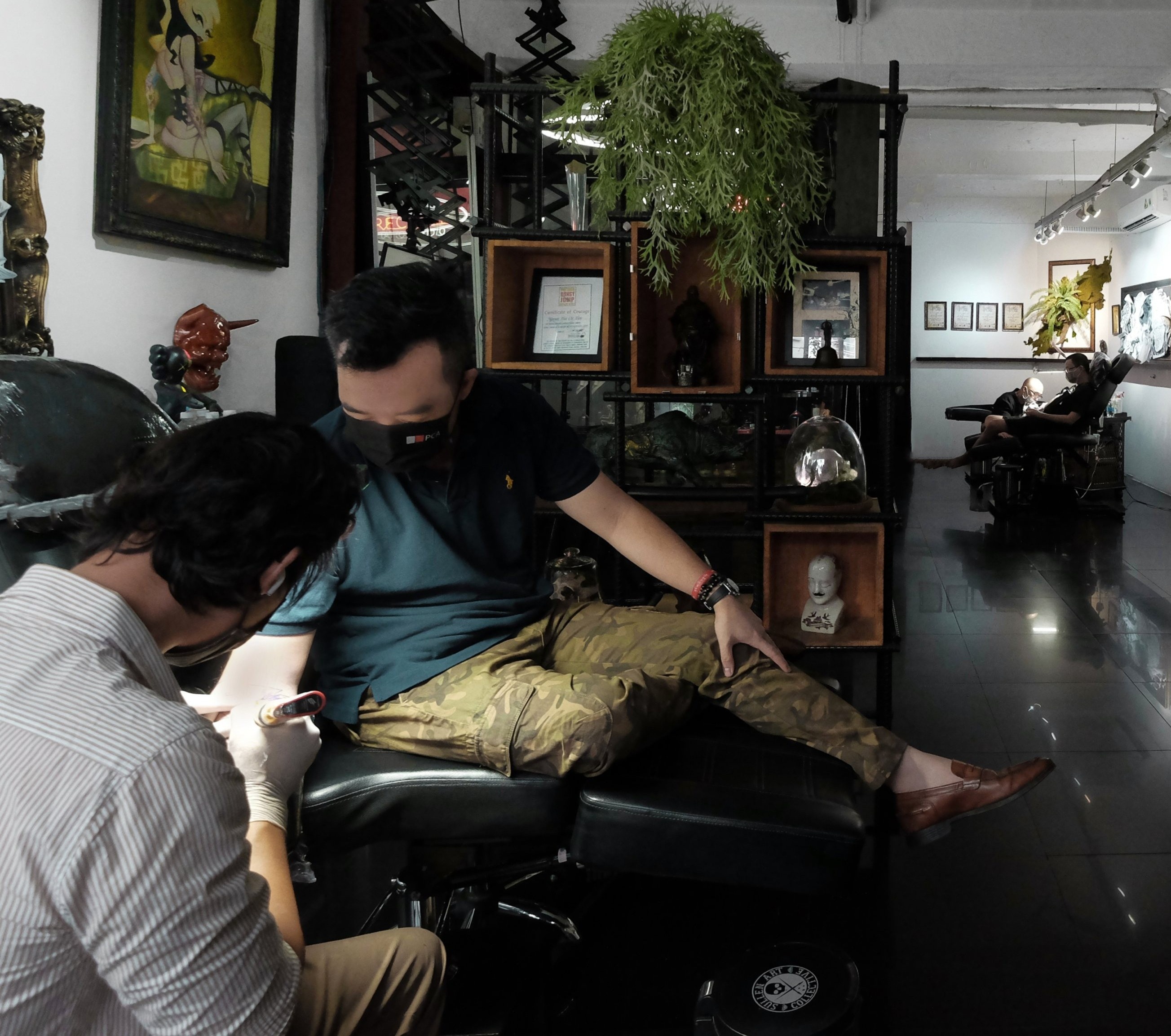 tiem xam mo cua tro lai anh 5