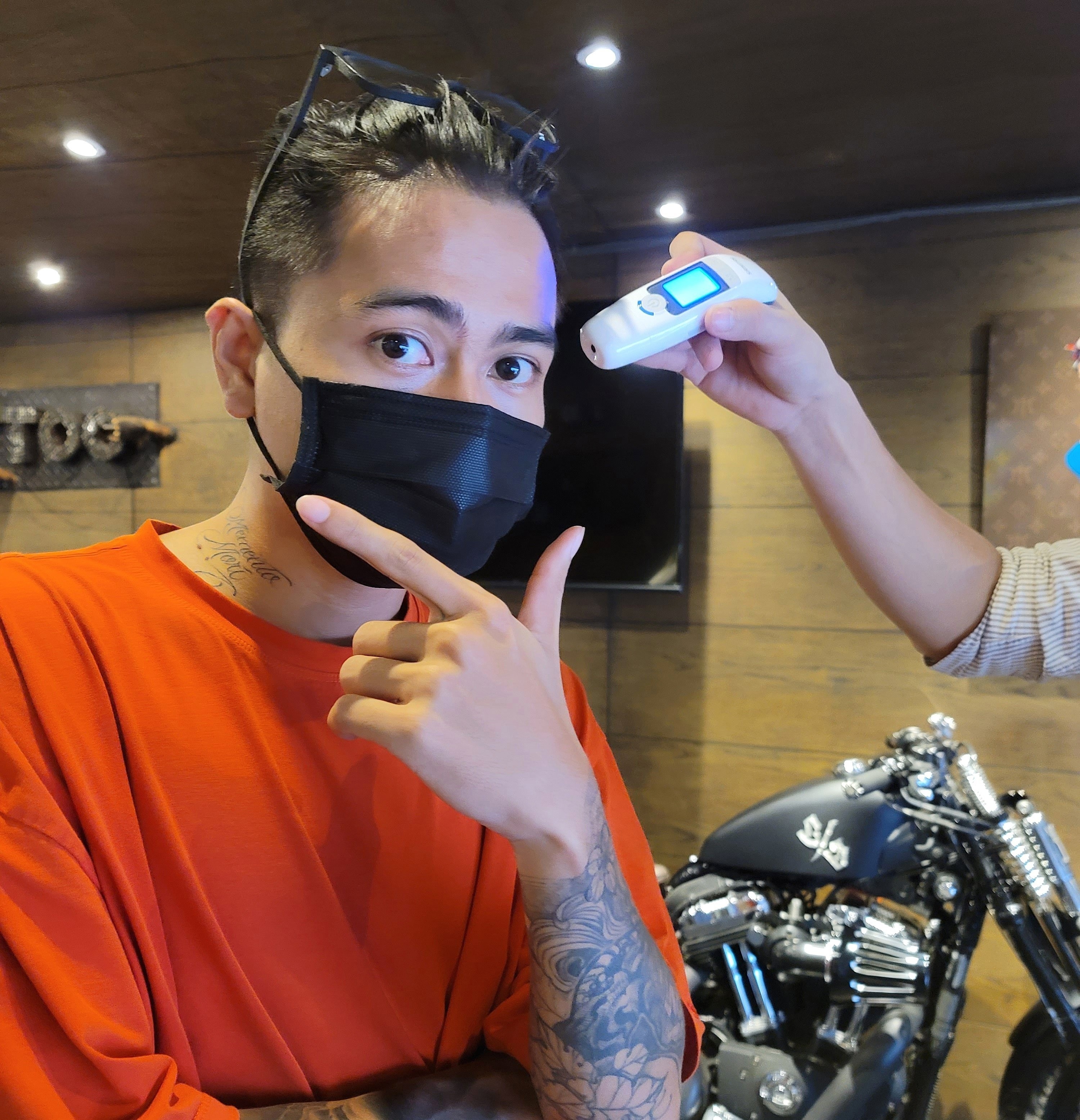 tiem xam mo cua tro lai anh 6