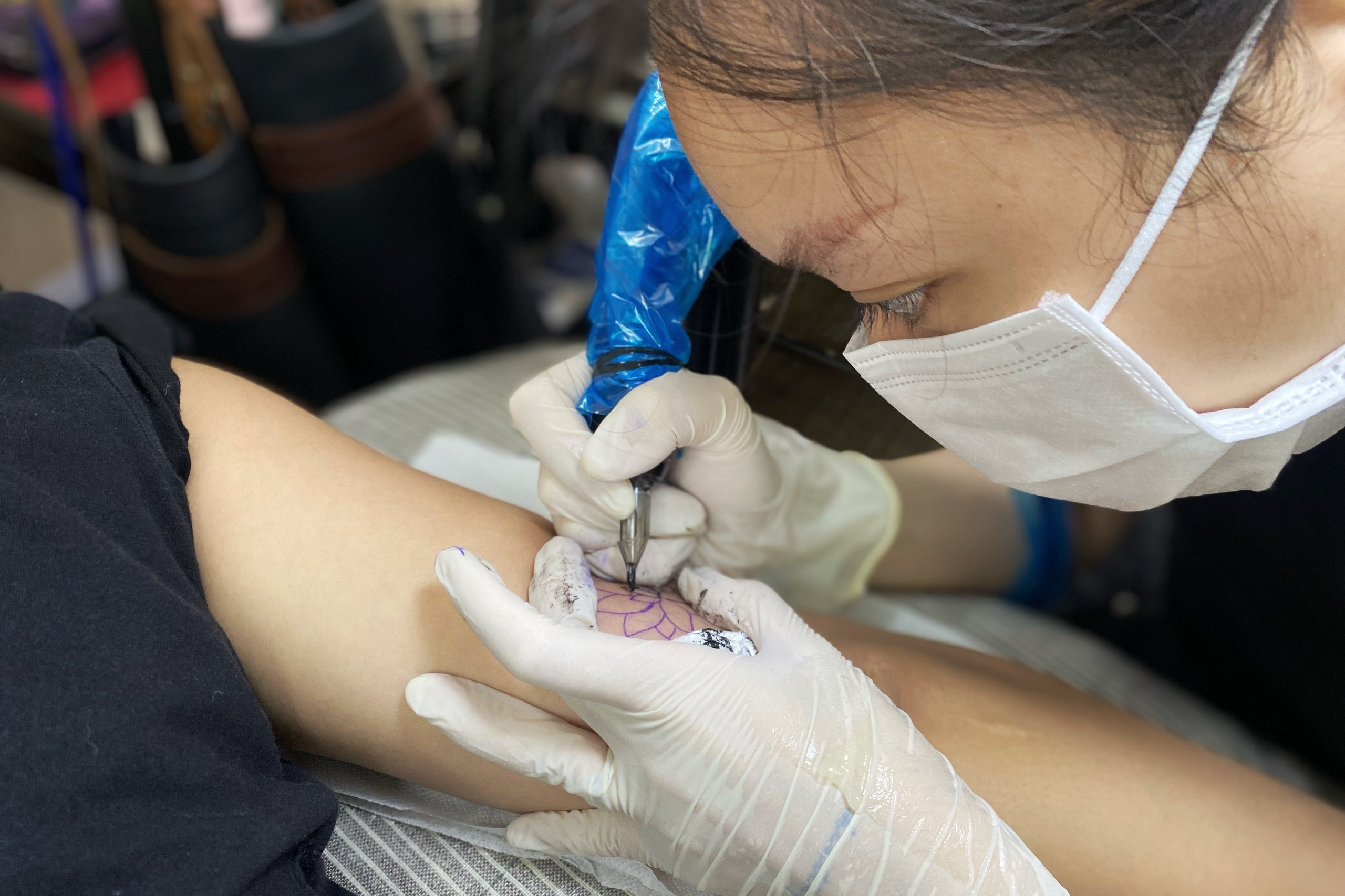 tiem xam mo cua tro lai anh 3