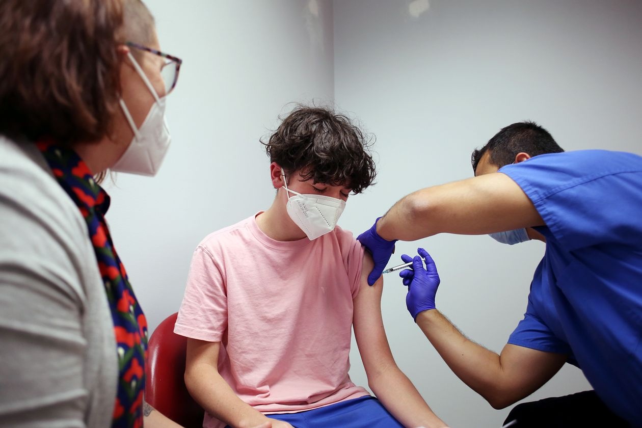 cha mẹ mỹ tranh cãi tiêm vaccine cho con ảnh 3 cha me my tranh cai tiem vaccine cho con anh 3