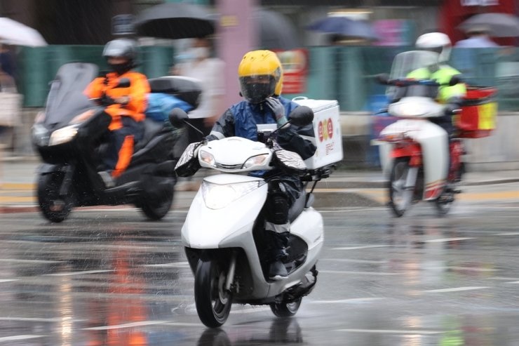 shipper hàn quốc ảnh 1 shipper han quoc anh 1