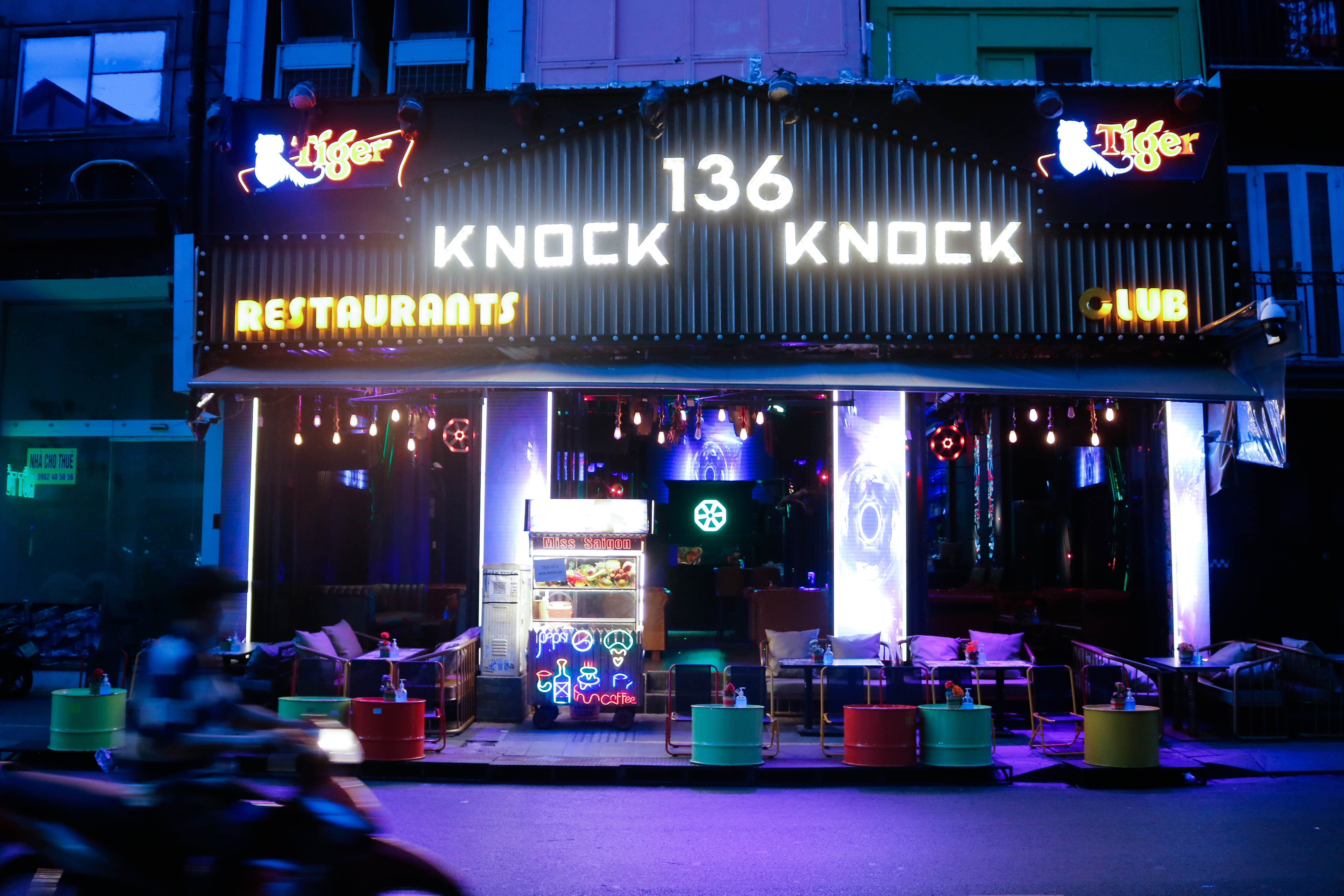 quan bar bui vien ban oc anh 5