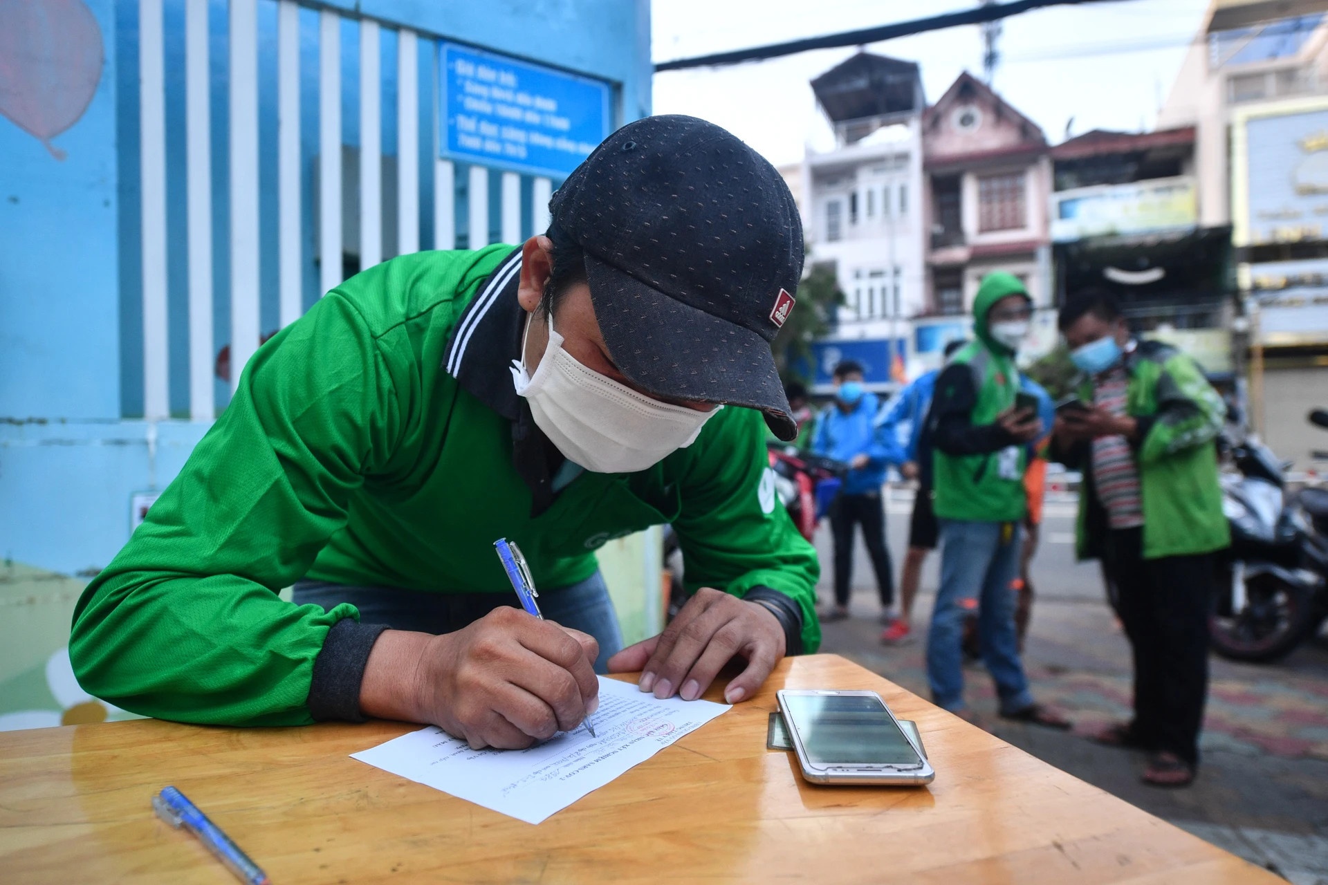 xe om cong nghe hoat dong lai anh 1