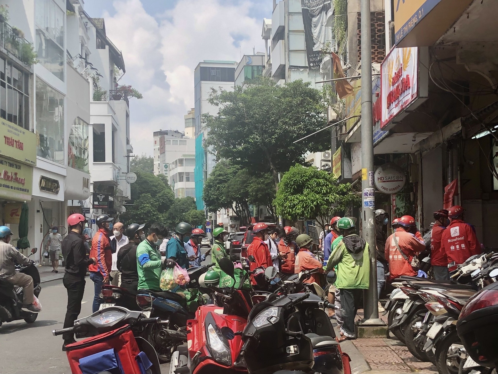 banh mi huynh hoa anh 3