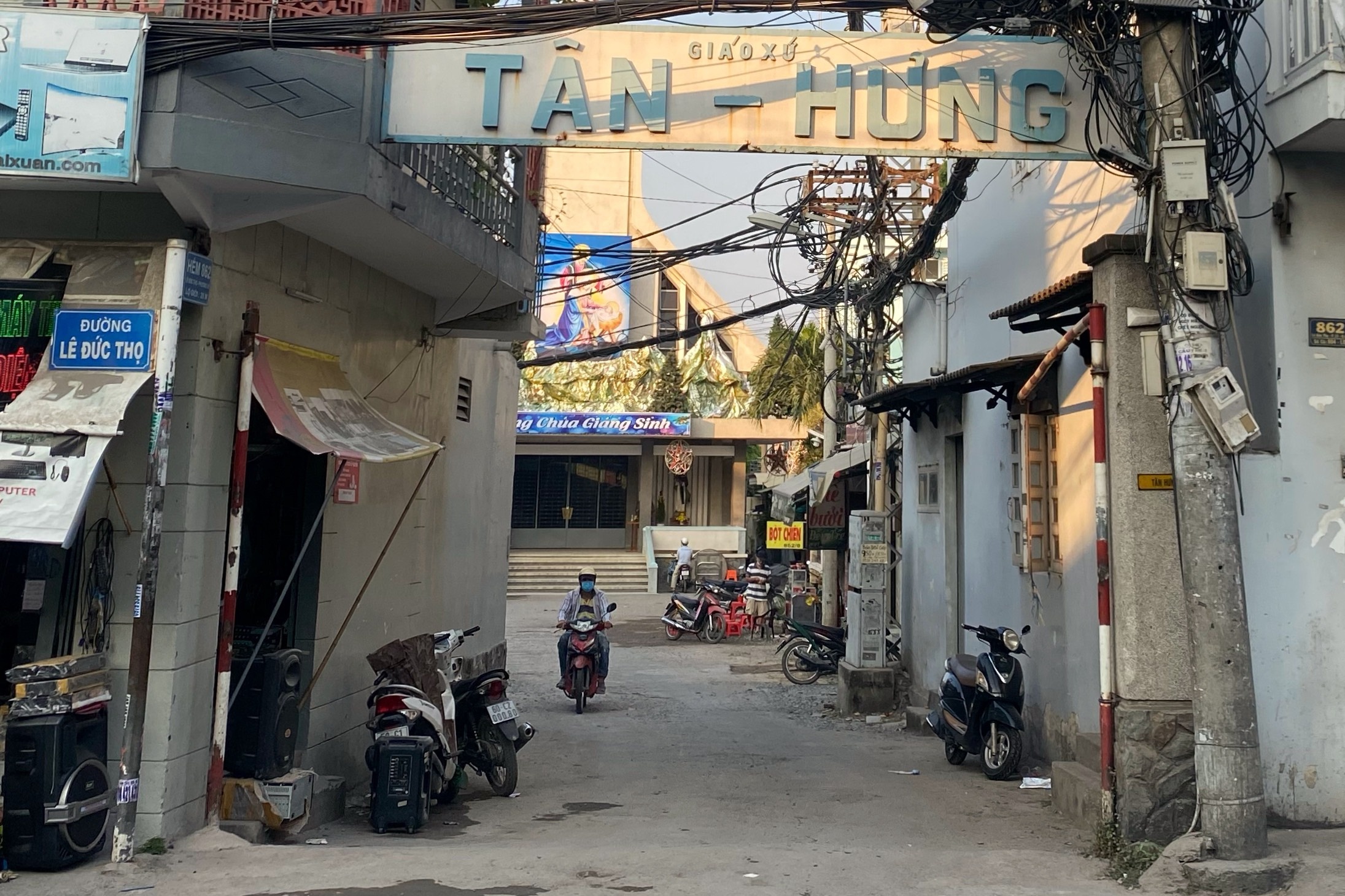 giang sinh buon cua xom dao anh 2