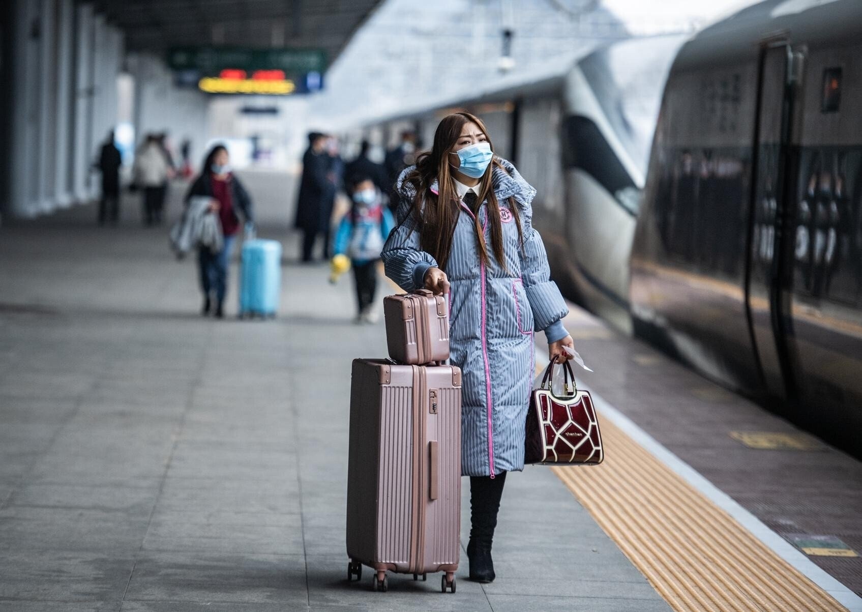 trung quoc ngan dan ve que an tet anh 1