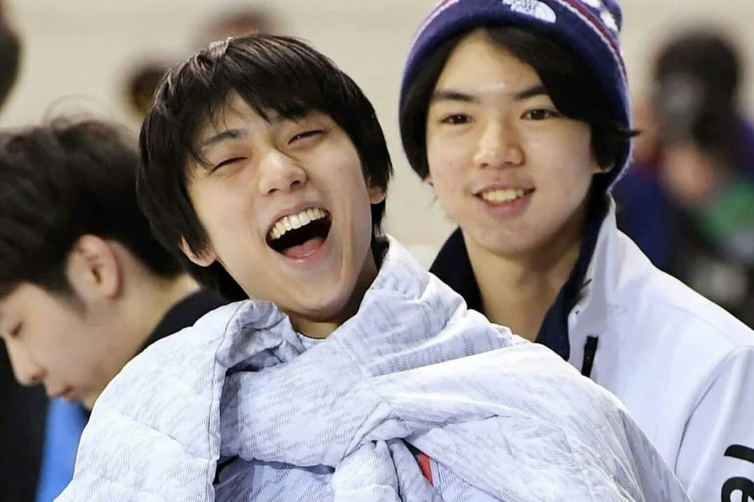 Moi quan he dac biet cua hai 'hoang tu truot bang' chau A hinh anh