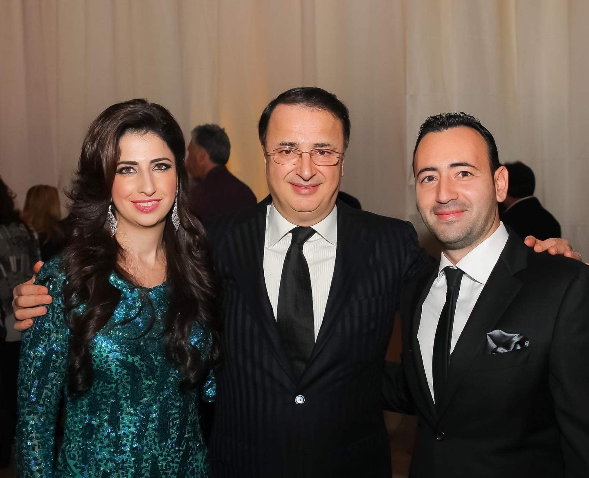 ke lua dao tinder anh 2