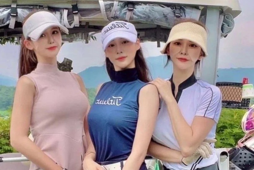 Thoi trang choi golf hinh anh