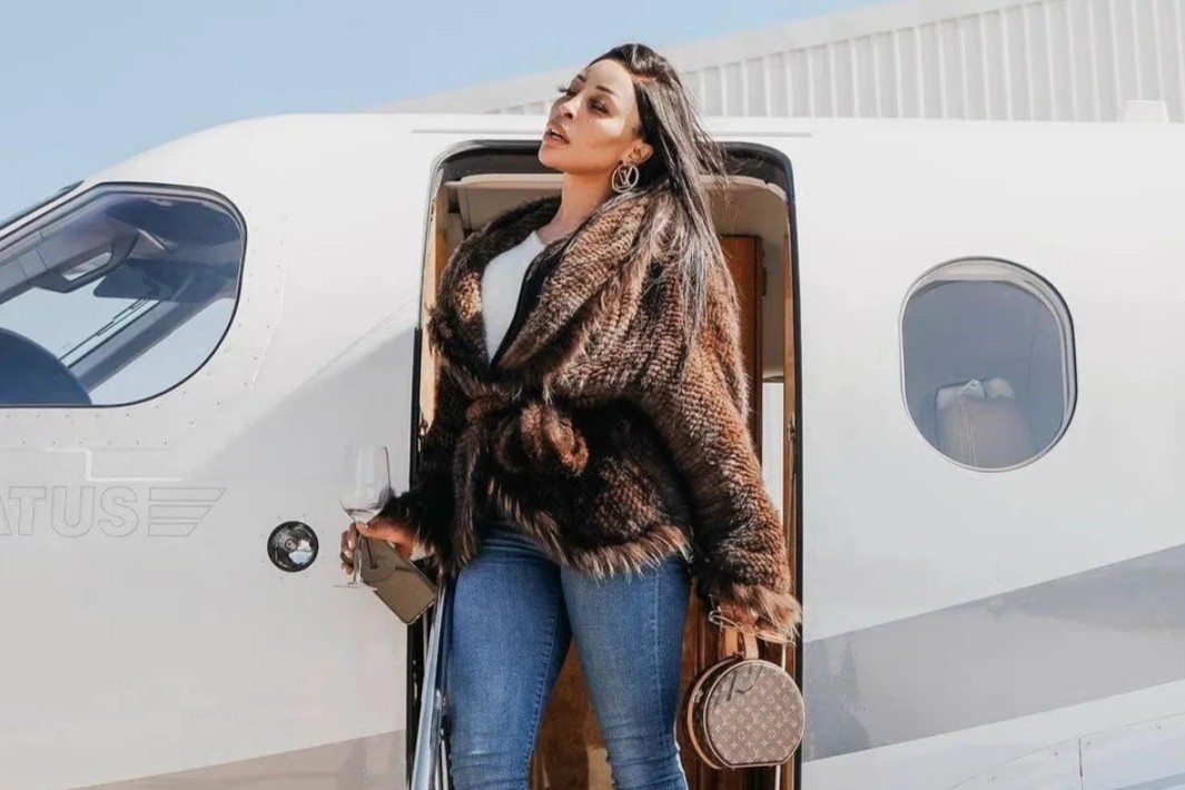 Sugar baby khoe giau hinh anh