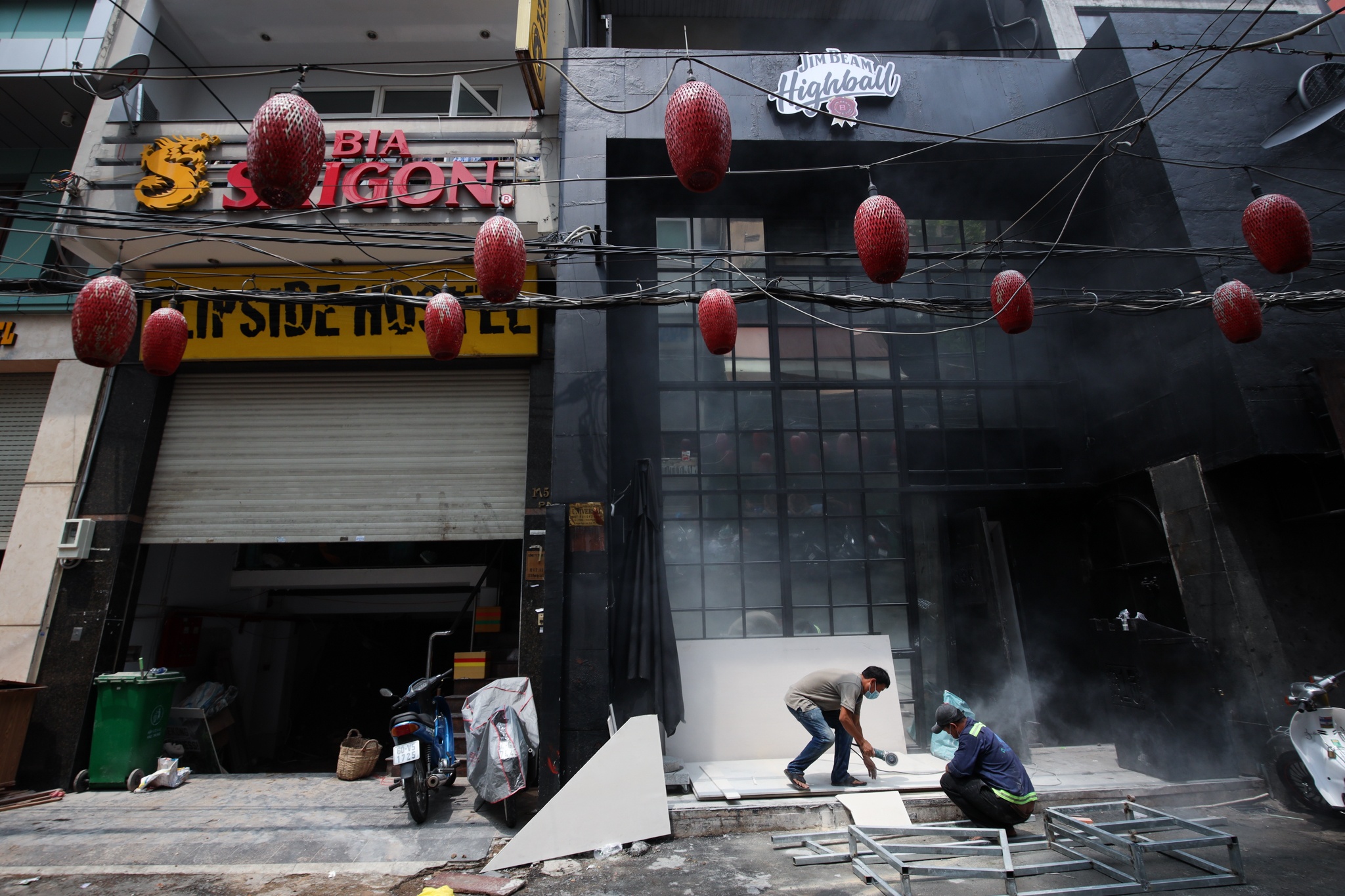 khach san bui vien cho thue dai han anh 7