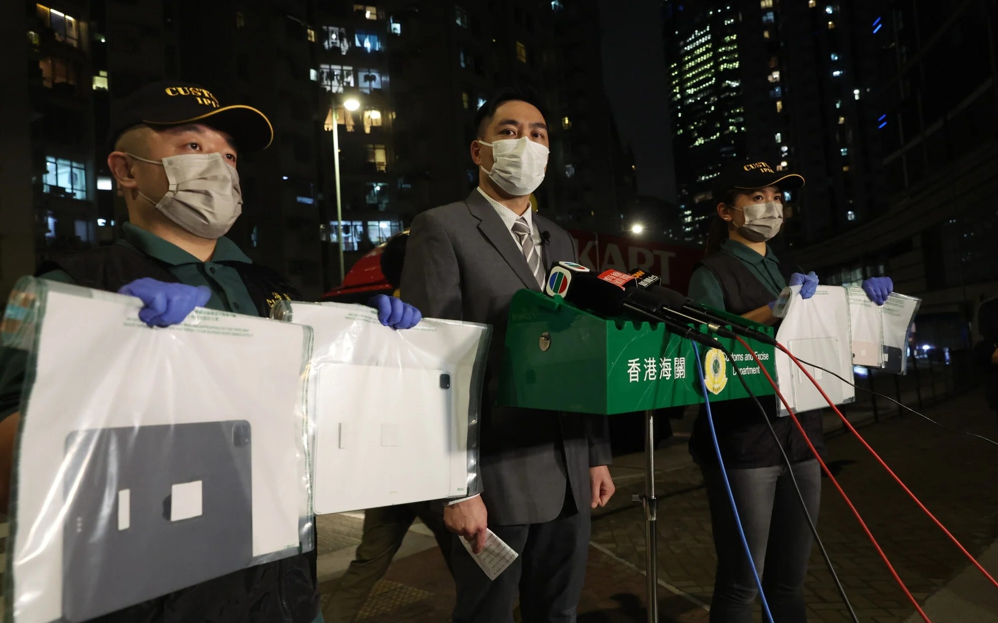 huan luyen vien hen ho bi bat anh 2