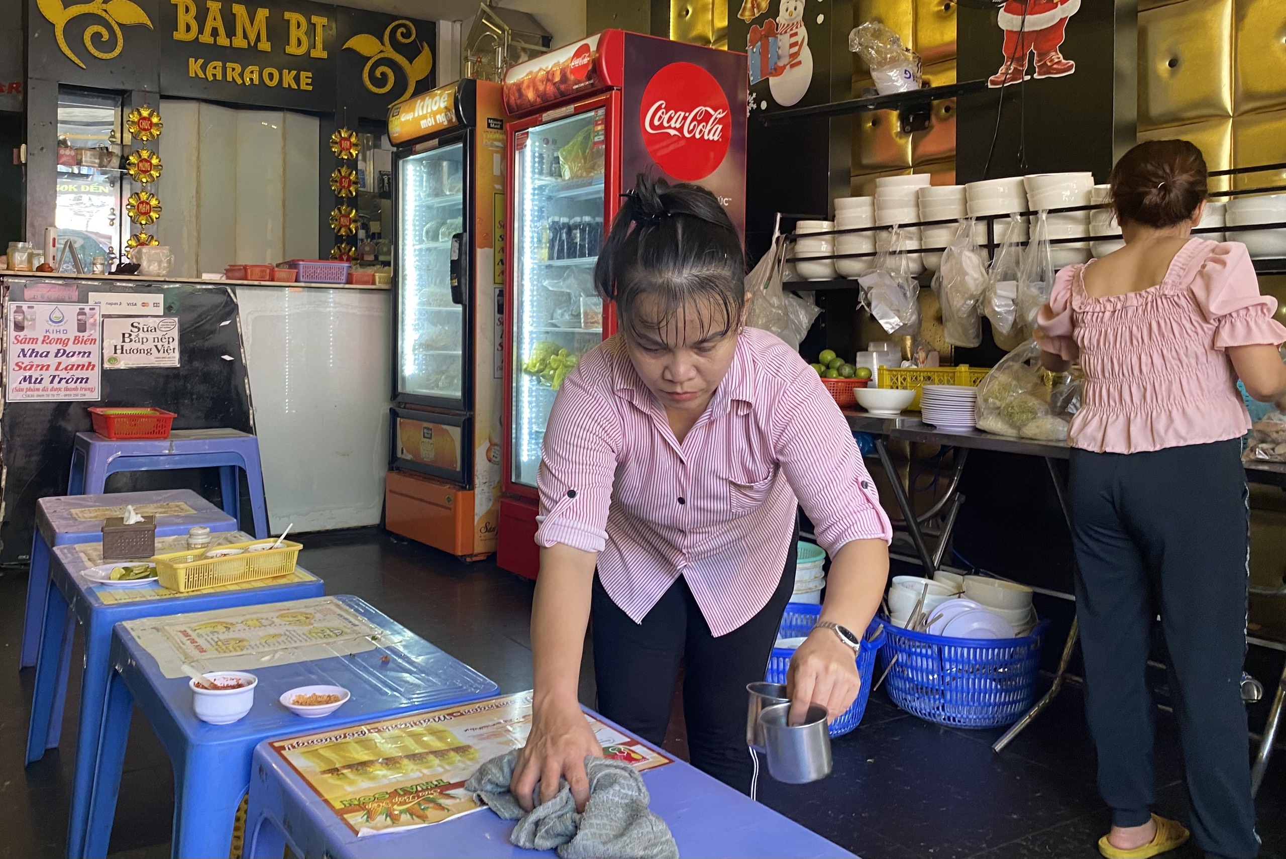 quán karaoke tphcm bán bún bò ảnh 3 quan karaoke tphcm ban bun bo anh 3