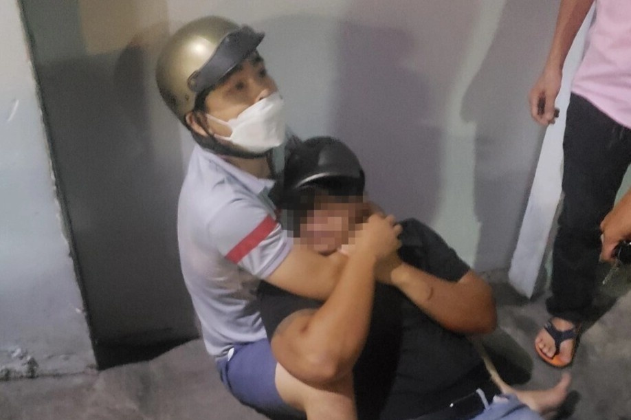 Chang trai duoi bat cuop o TP.HCM hinh anh