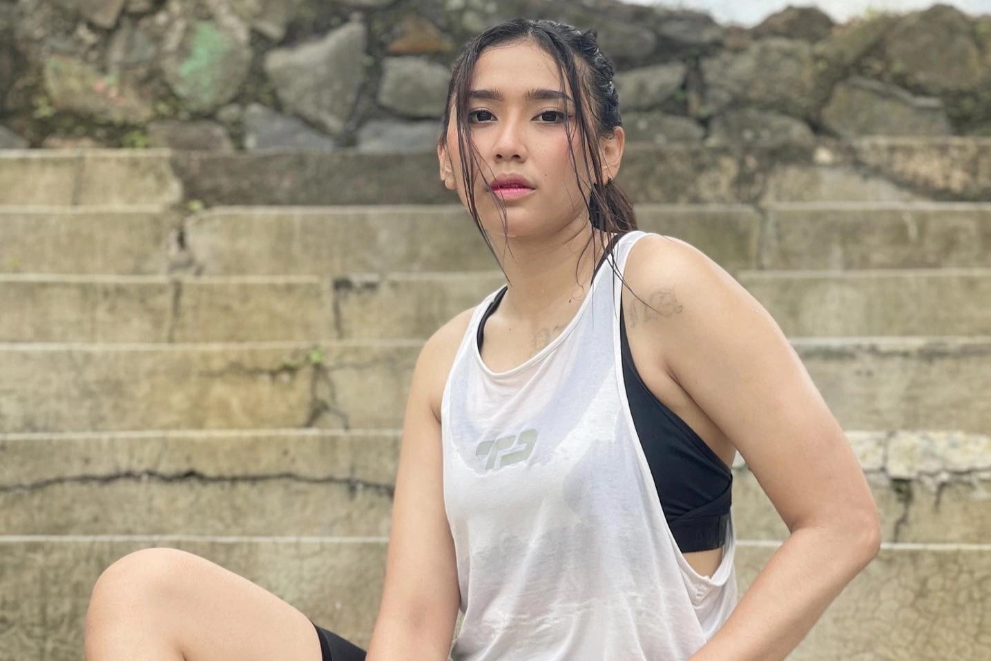 Ve goi cam cua nu VDV bong chuyen tai SEA Games 31 hinh anh