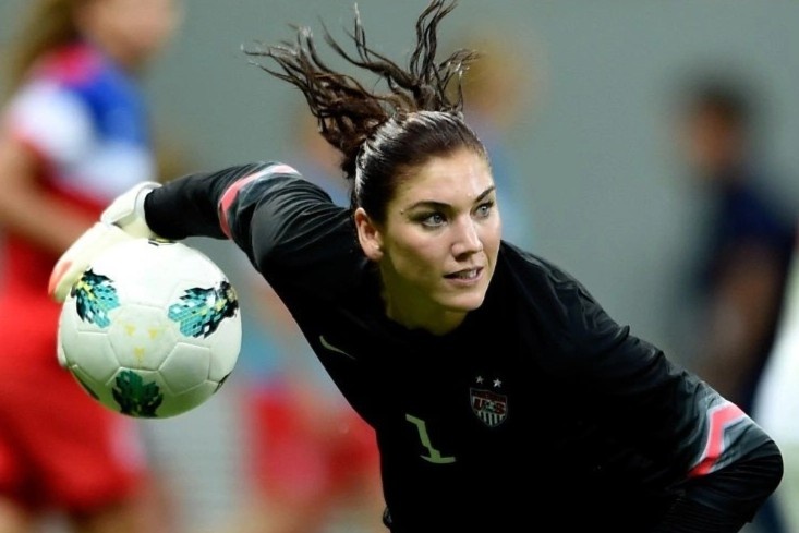 Vu kien 6 nam mo ra chuong moi cho mon bong da nu hinh anh