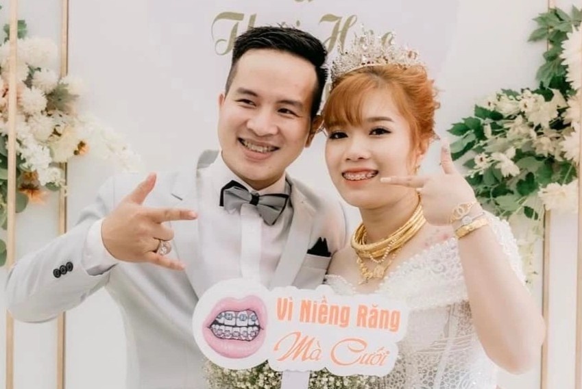 Cap doi o TP.HCM yeu va cuoi khi cung tham gia hoi nieng rang hinh anh