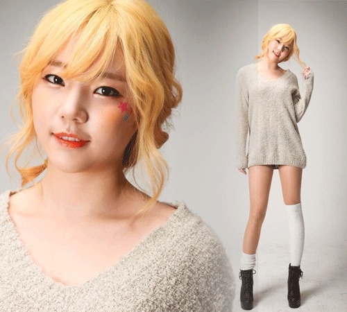 con gai HLV U23 Han Quoc anh 3