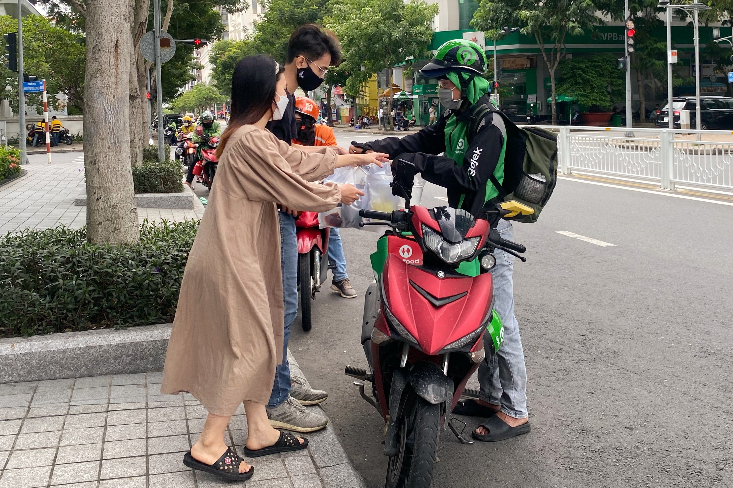 văn phòng ăn trưa ảnh 2 van phong an trua anh 2