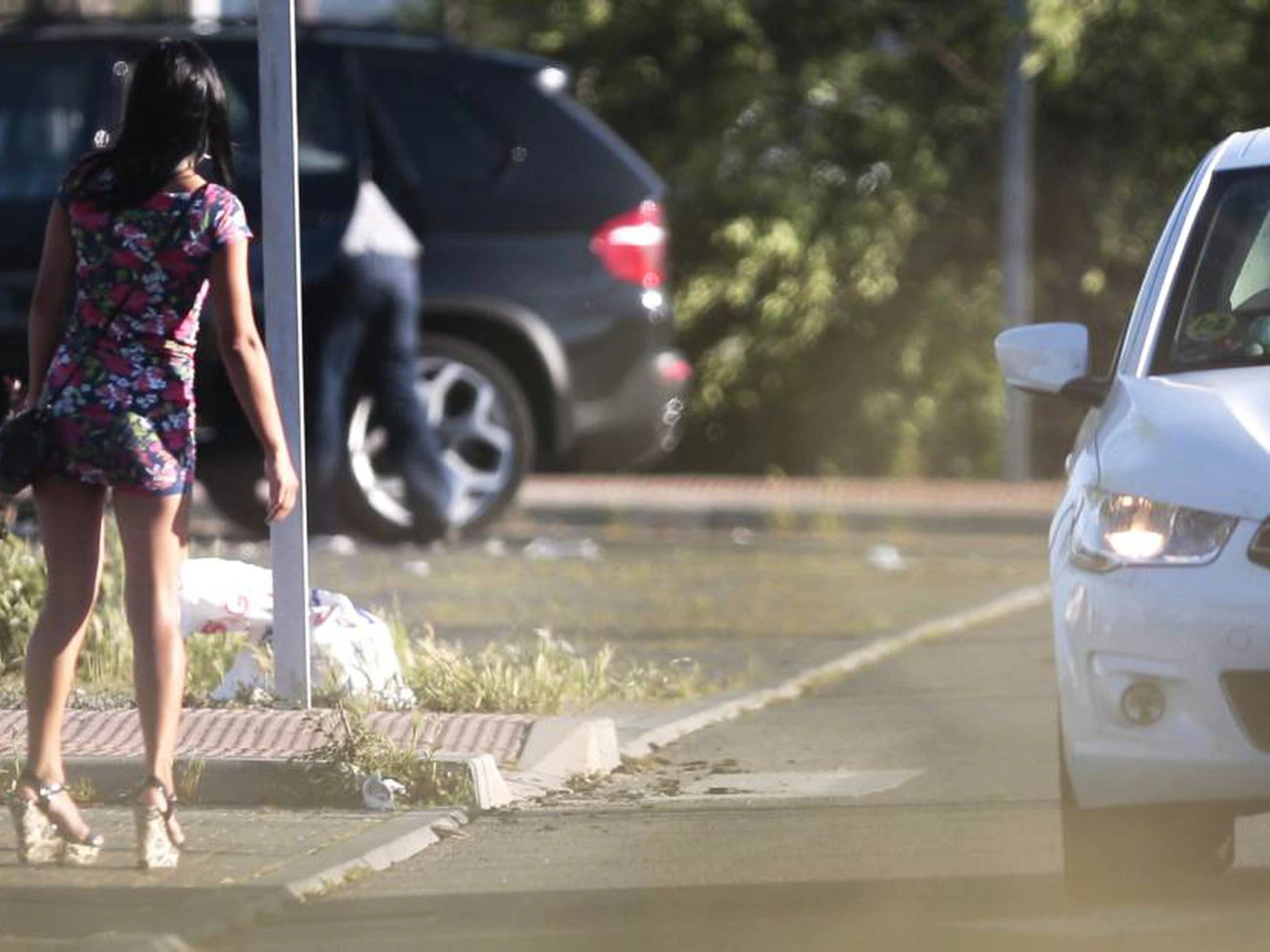 gai mai dam tay ban nha anh 2