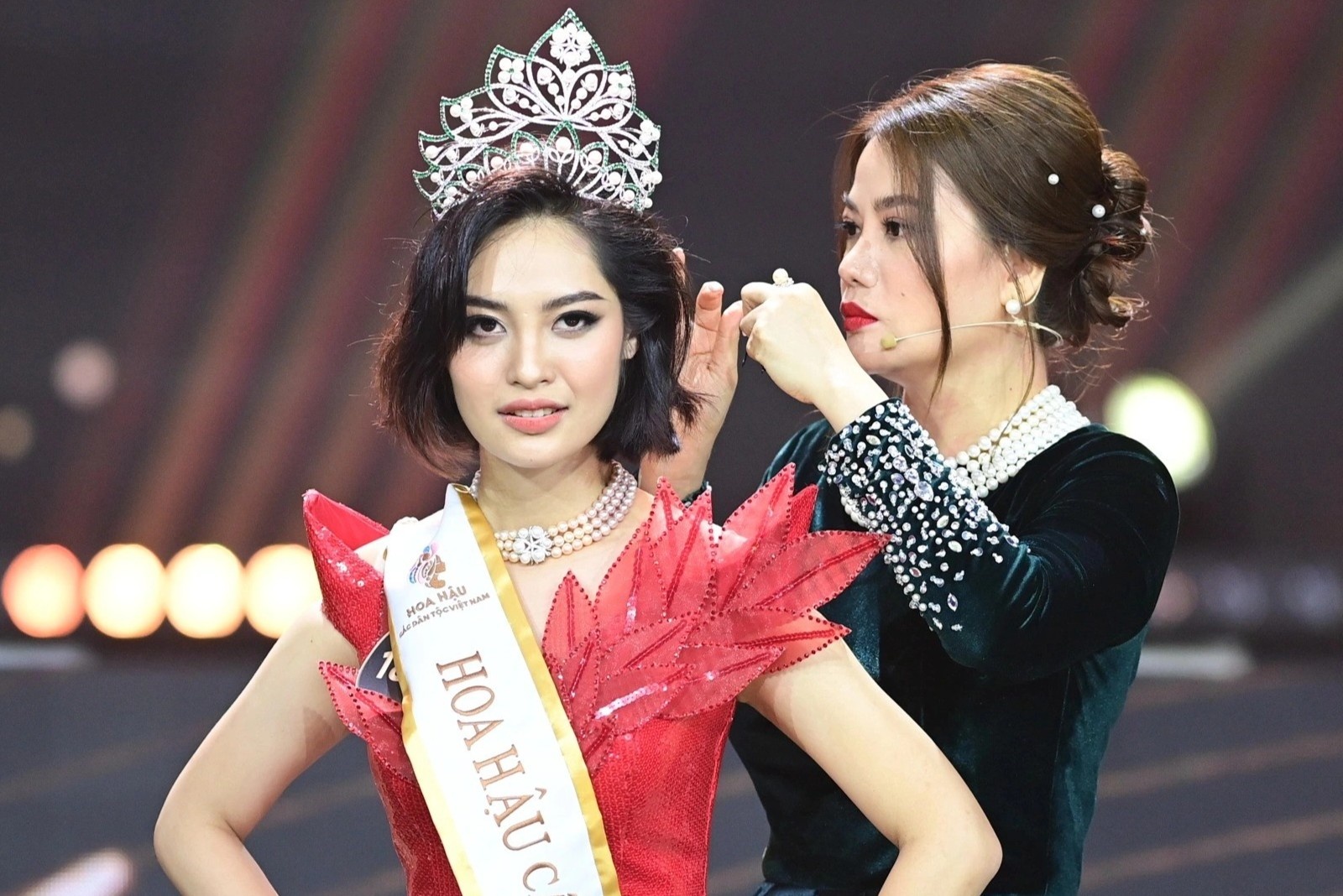 Va mieng tren TikTok hinh anh