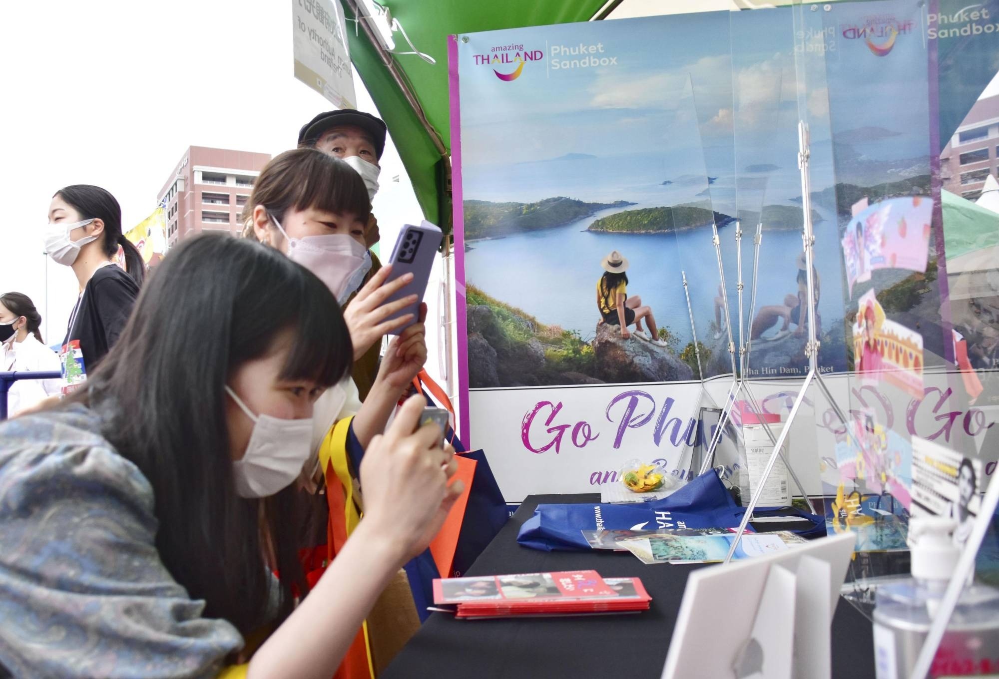 phim dong tinh nam thai lan anh 3