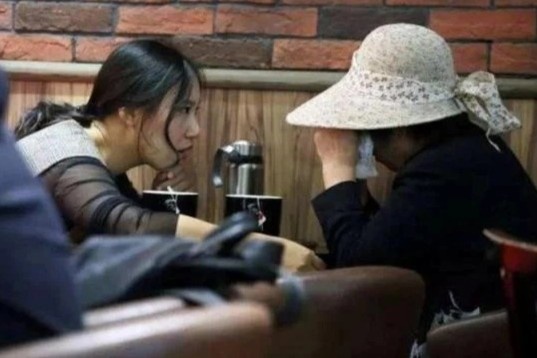 Nghe thuyet phuc 'tieu tam' tu bo dan ong da co vo hinh anh