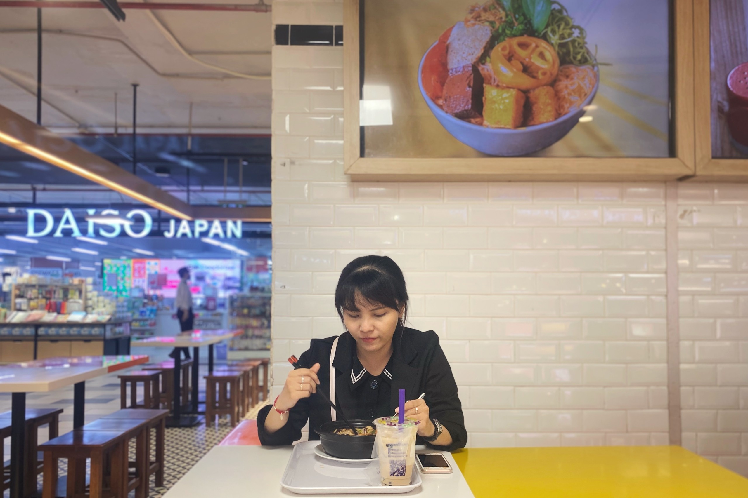 di an mot minh anh 1