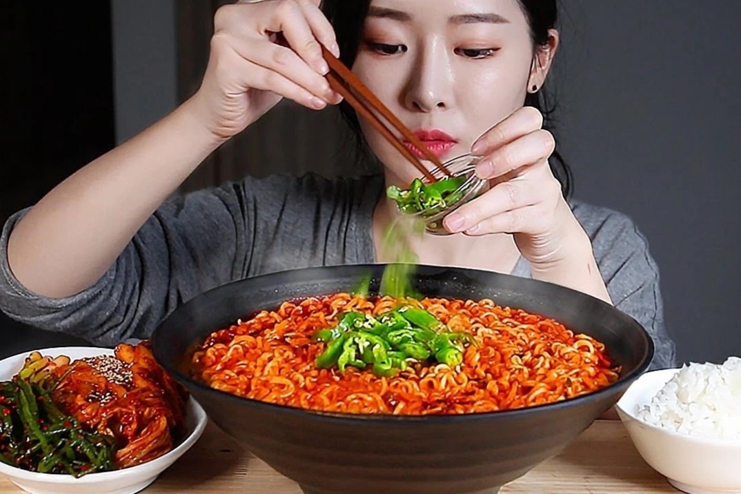 Mon an re nhat o Han Quoc cung tang gia hinh anh