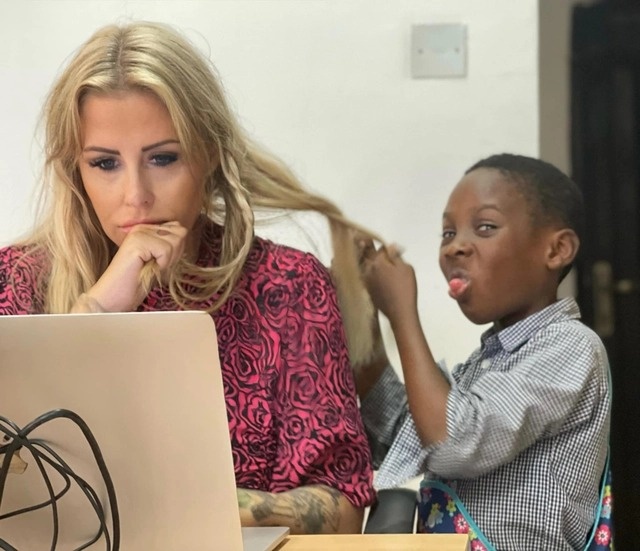 tre em o chau Phi anh 5