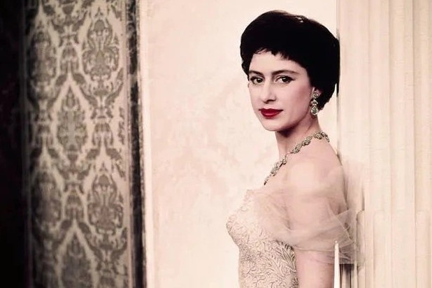 Nguoi em gai cua co Nu hoang Anh hinh anh