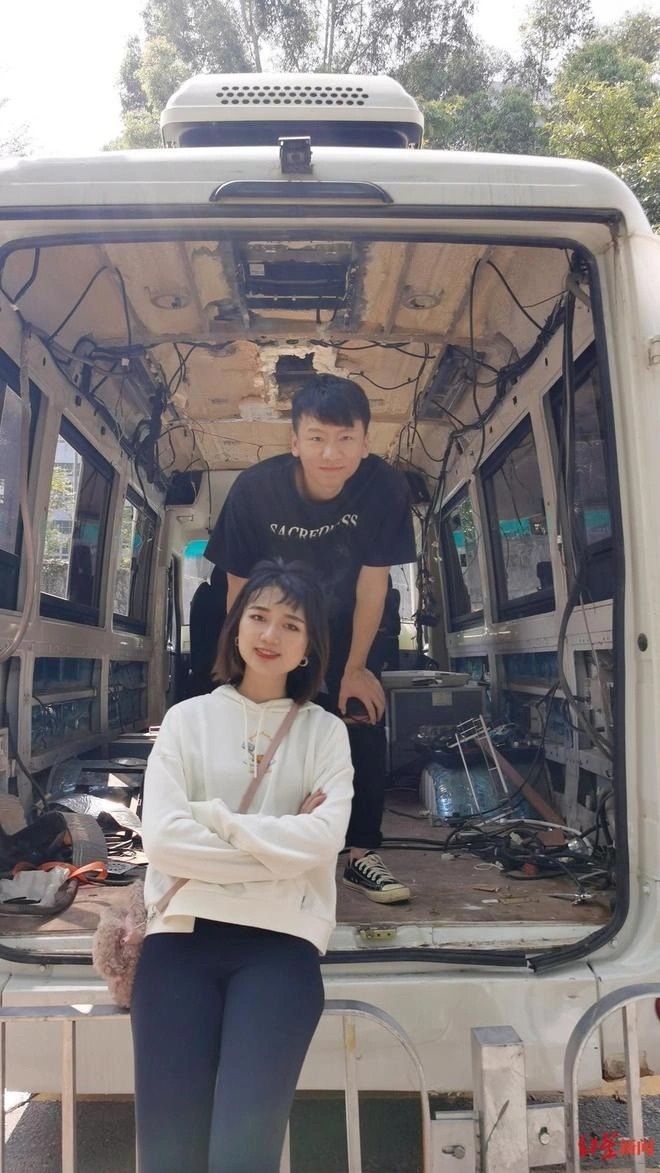 song trong bai dau xe anh 4