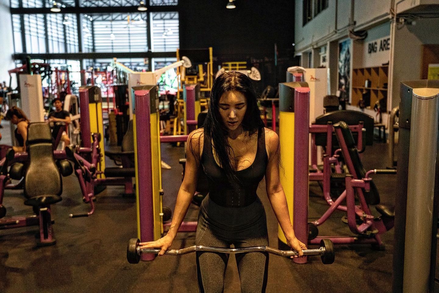 phòng gym cấm đàn ông ảnh 1 phong gym cam dan ong anh 1