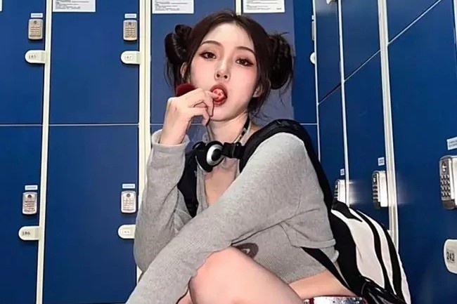 KOL chen chuc chup anh, sieu thi Trung Quoc phai dan bien cam hinh anh