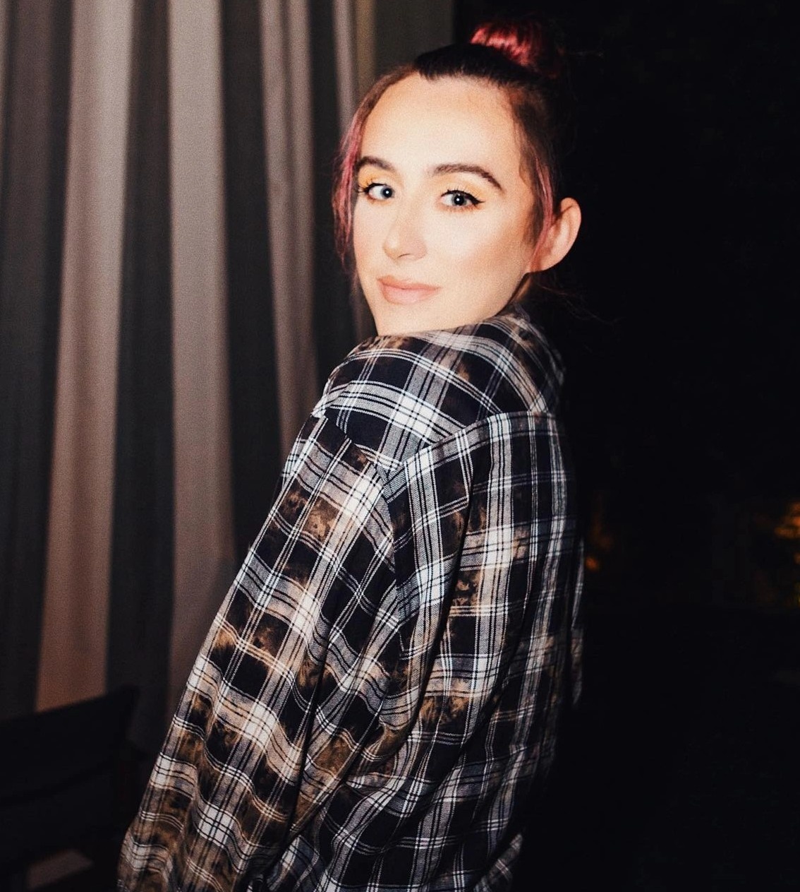 hien tuong mang anh 2