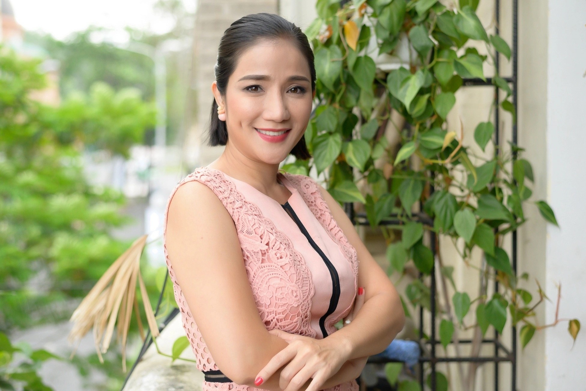 Chieu tro sau viec hang loat sao Viet quang cao xem boi mien phi hinh anh