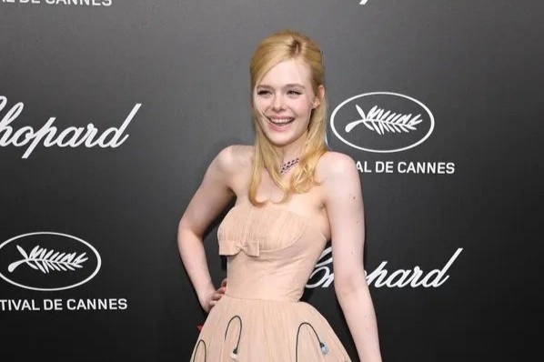 Ngat xiu khi mac bo vay bo sat toi muc kho tho hinh anh