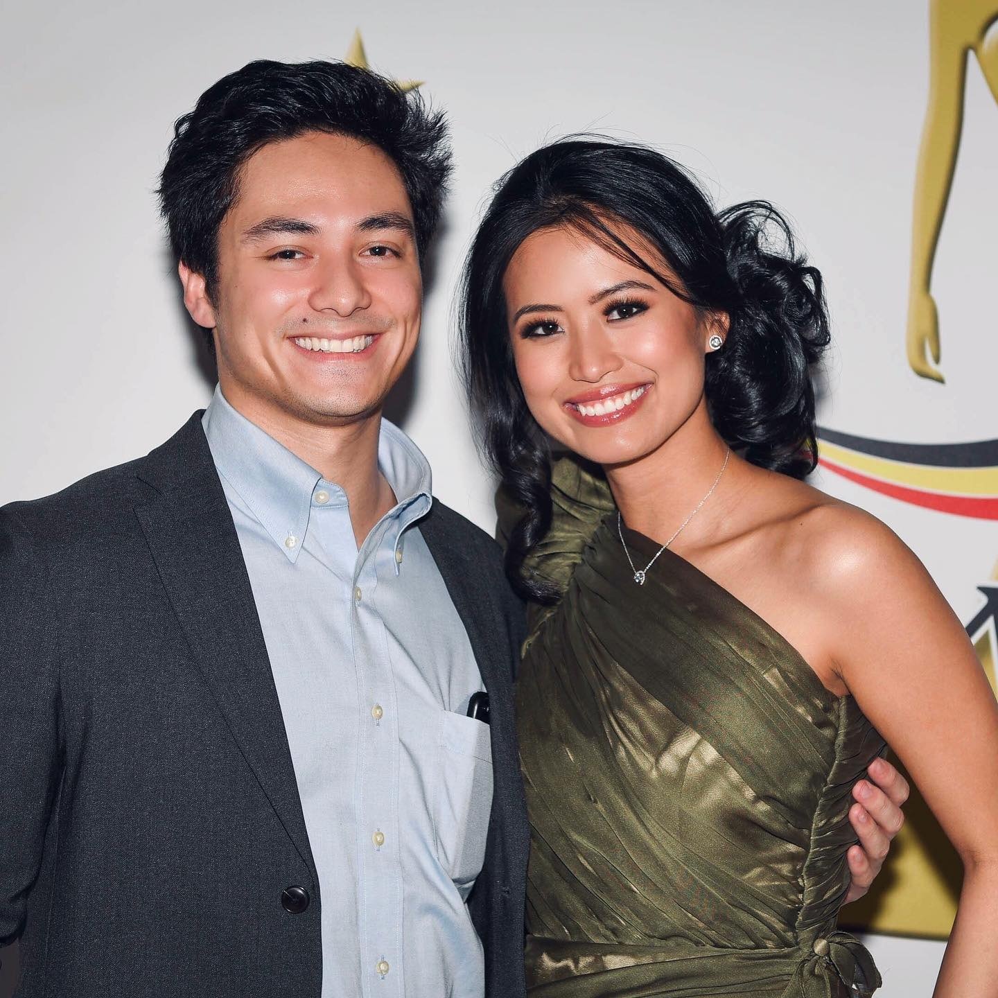 tro dua come out anh 1