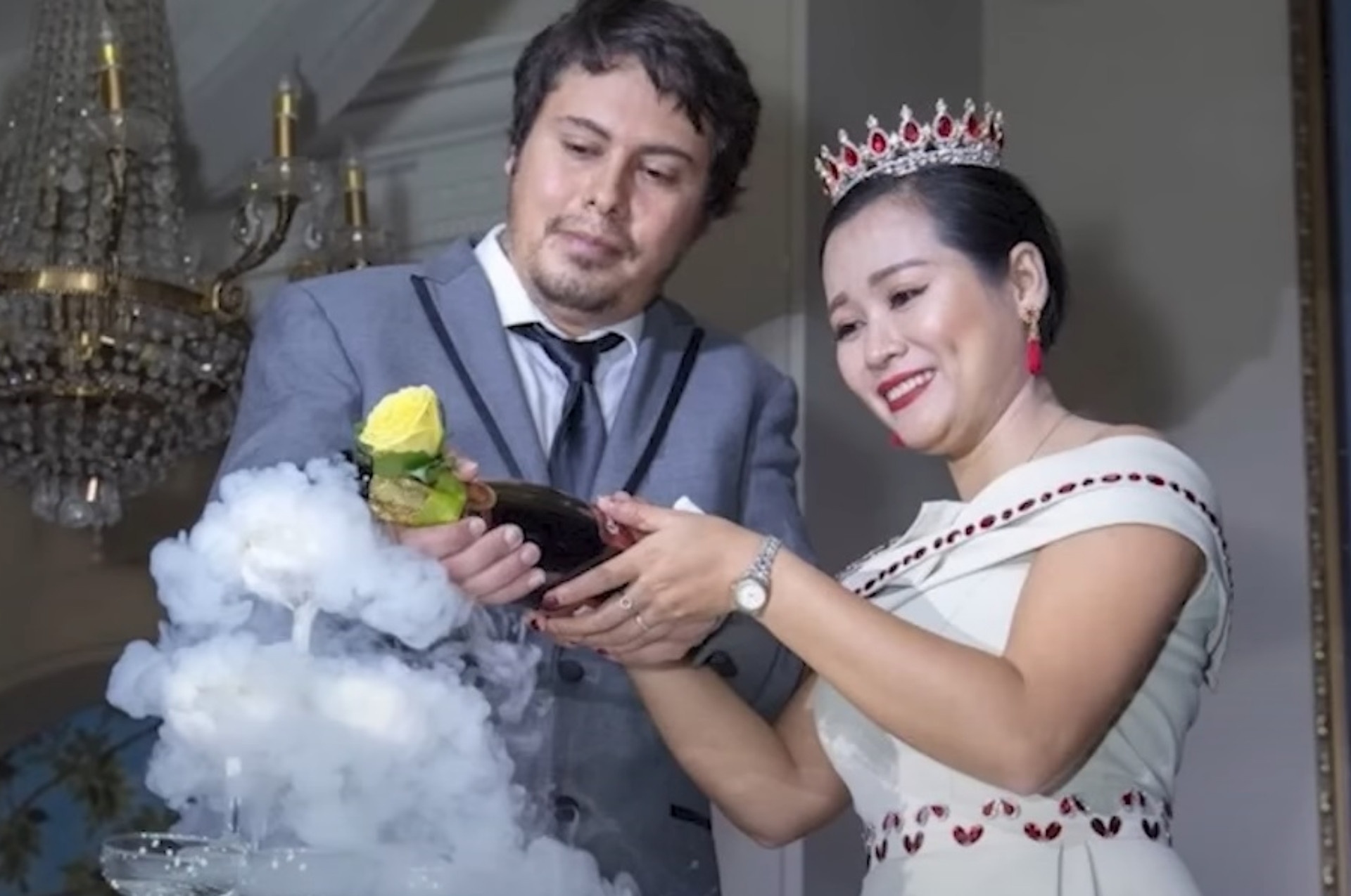 Co dau Viet ke su co tren dat My khien me chong hot hoang hinh anh