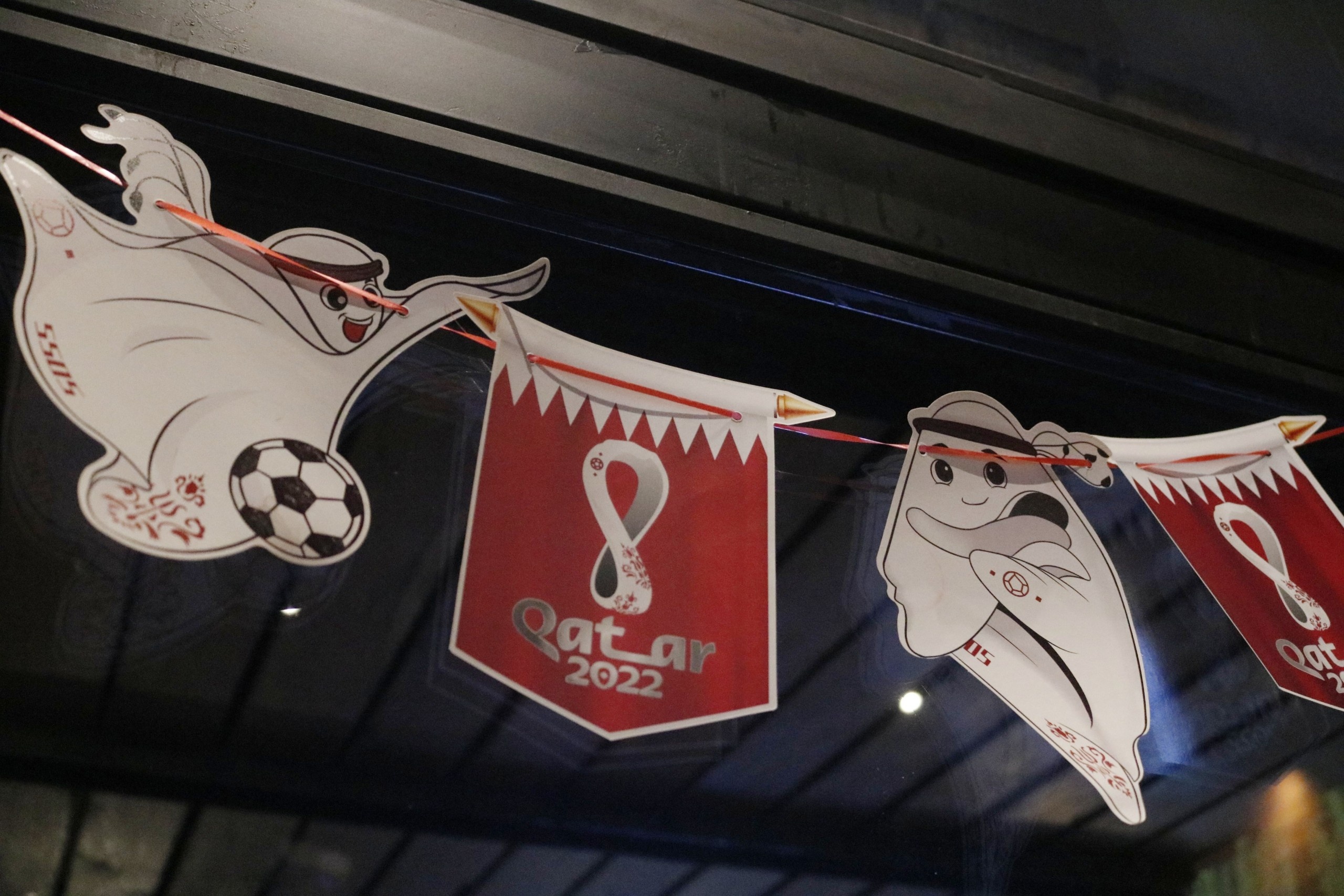 quan bar thao dien anh 7