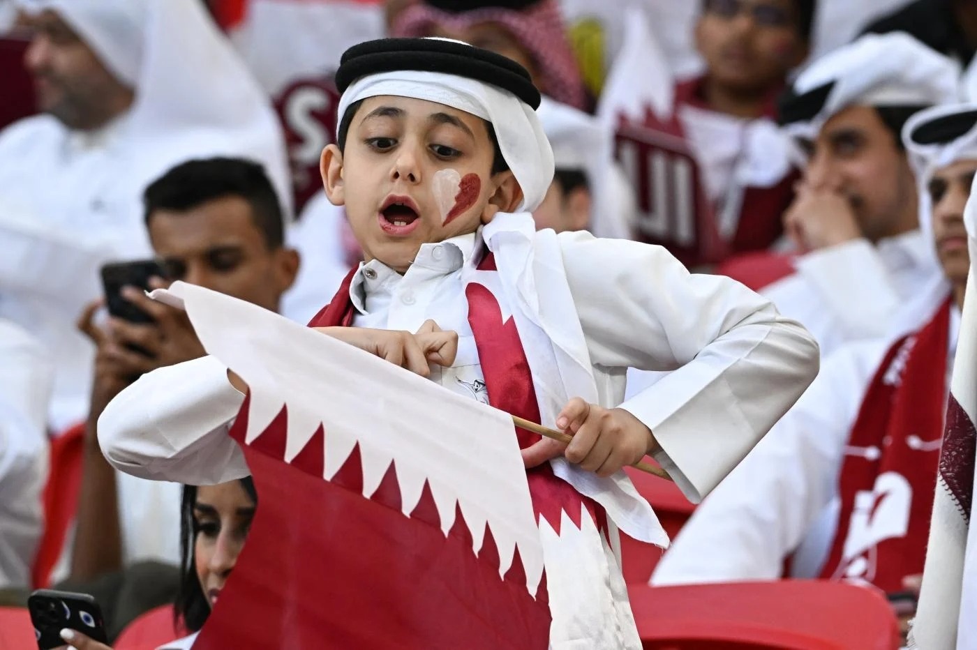 cdv nhi world cup anh 1