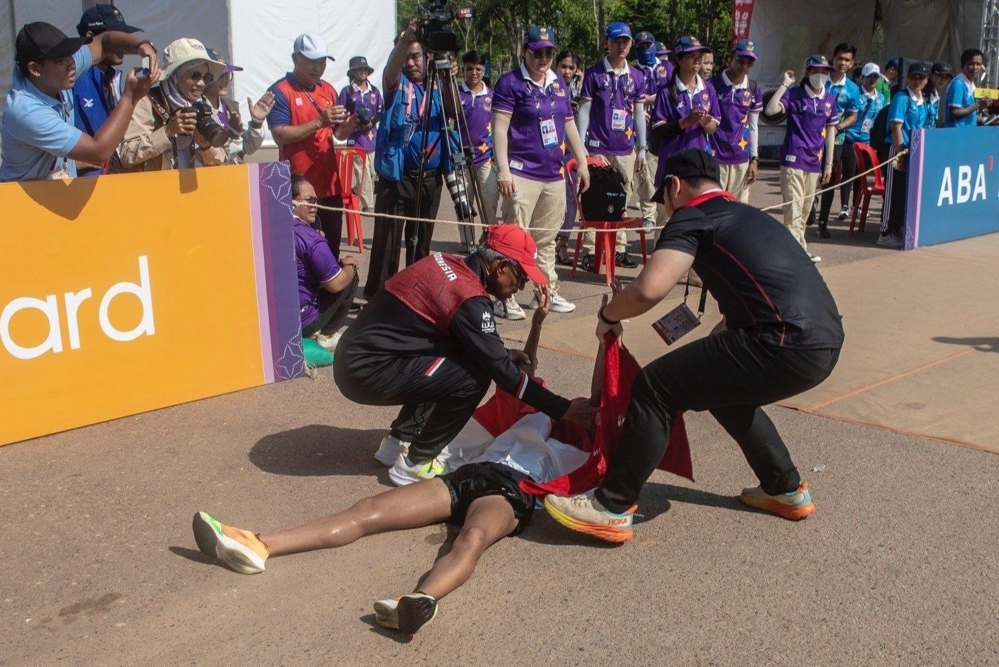 Bai toan kho khi Campuchia to chuc SEA Games vao thang nong nhat nam hinh anh