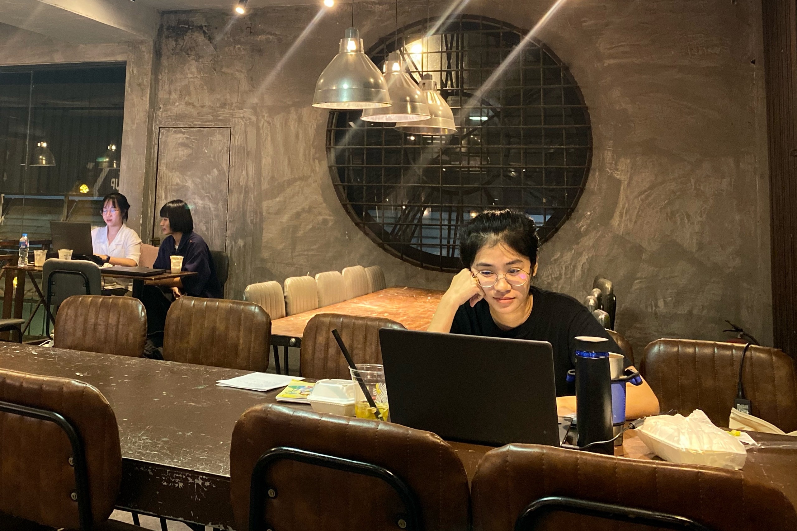 quan ca phe lam viec anh 1