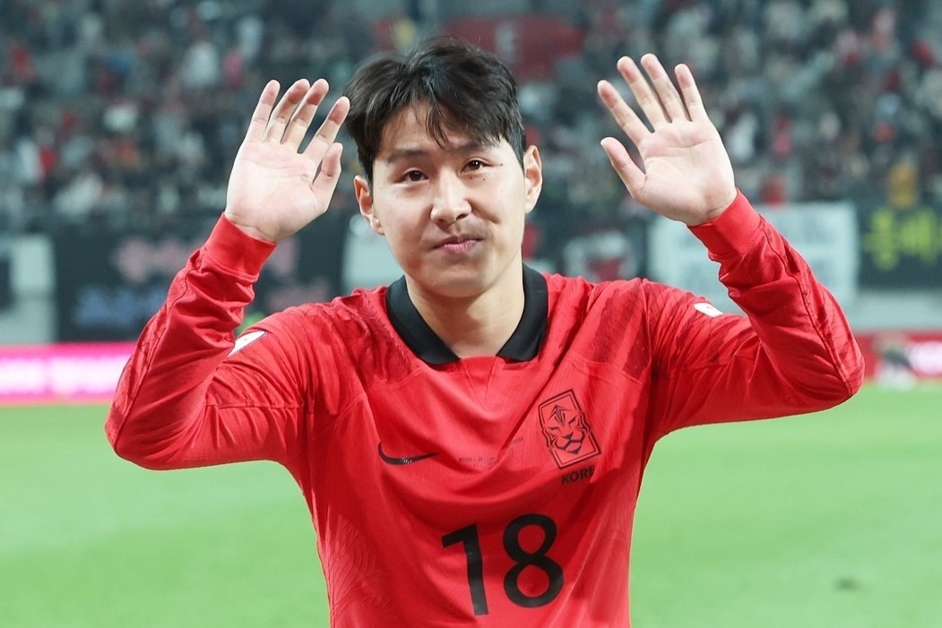 Cau thu Han Quoc 'chay nhu may' o Asian Cup hinh anh