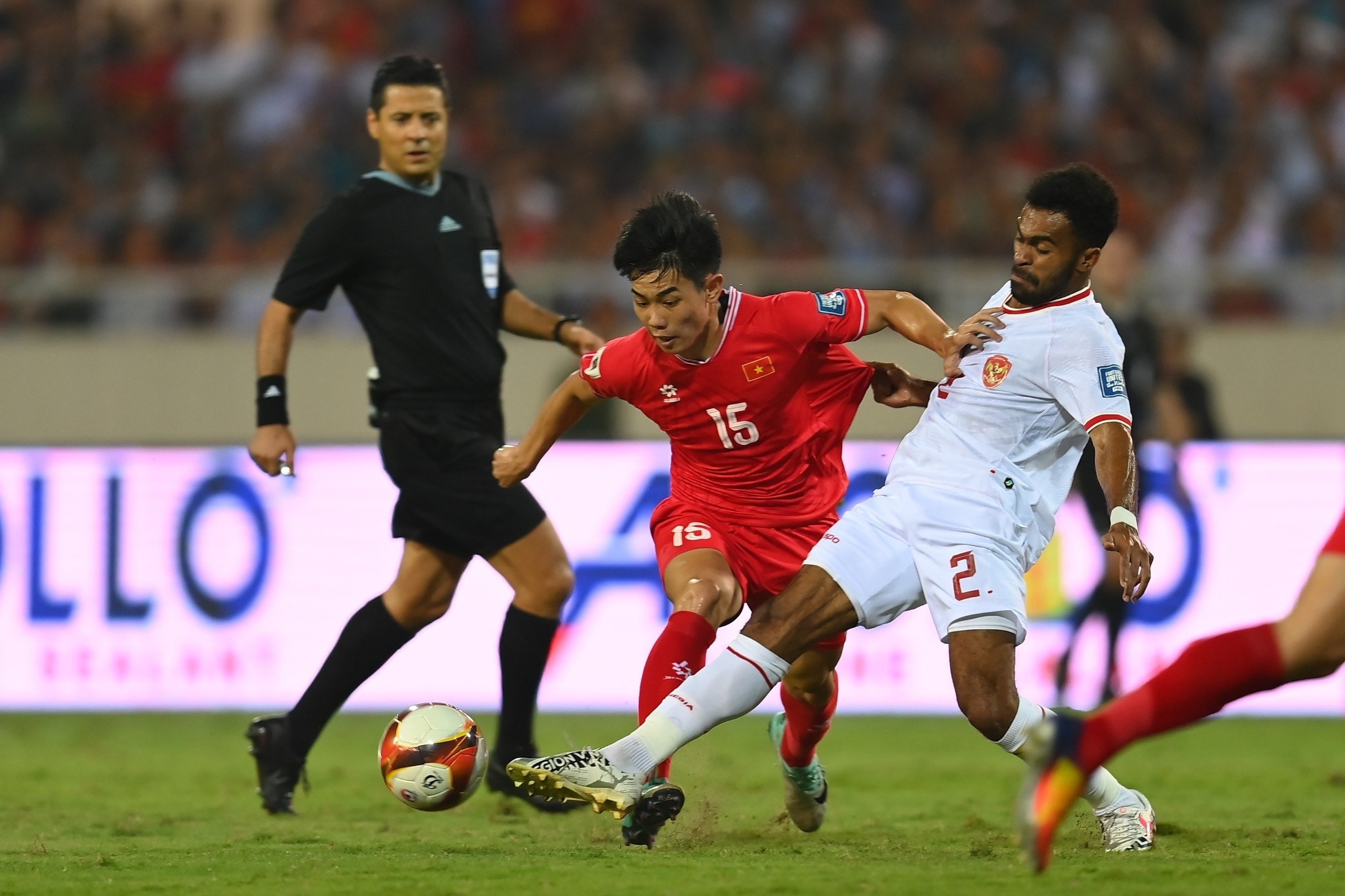 Tuyen Viet Nam tham bai, bao Han lai goi ten ong Park Hang-seo hinh anh