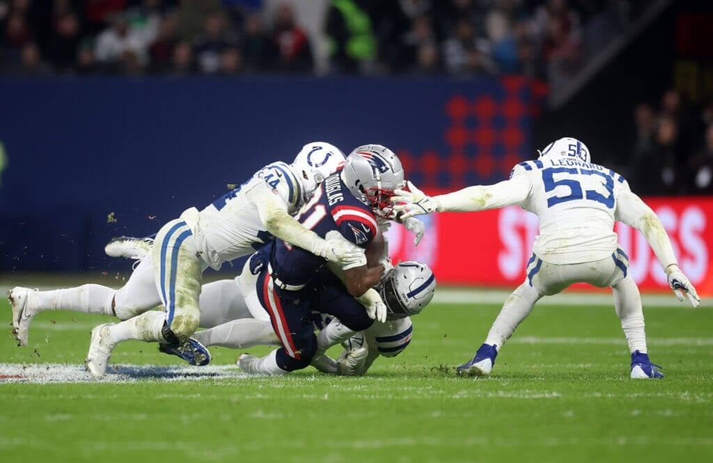 mặt sân ảnh 2 mat san anh 2