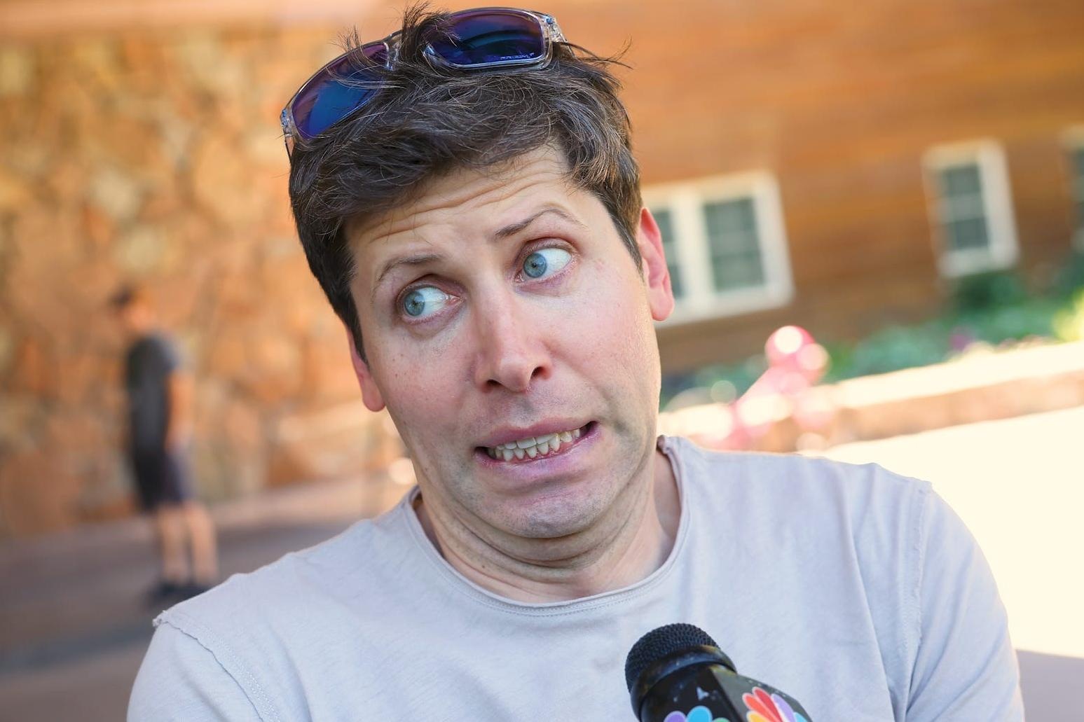 Be boi vo cuc lam ngap can biet thu 27 trieu USD cua ty phu My hinh anh