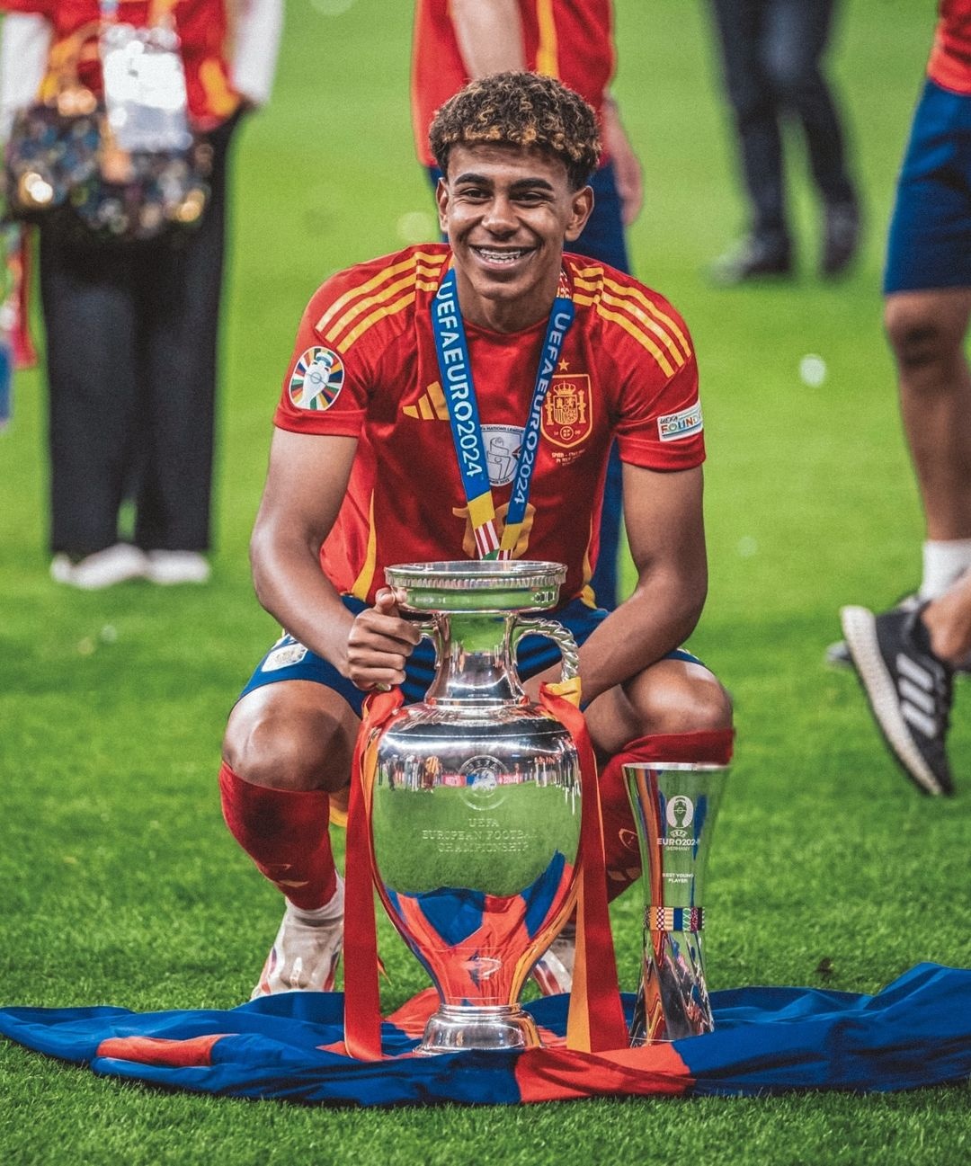 bạn gái lamine yamal ảnh 1 ban gai lamine yamal anh 1