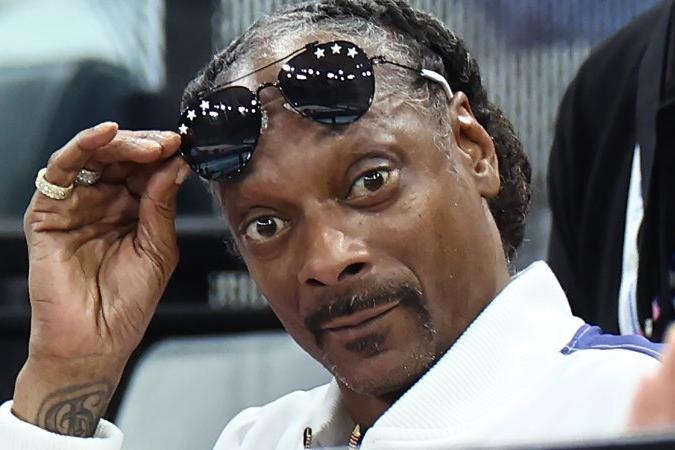 Snoop Dogg thoat an thoat hien van kiem duoc 8 trieu USD o Olympic hinh anh