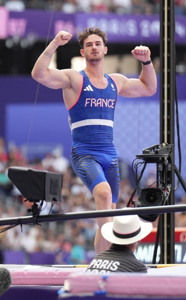 su co trang phuc anh 1